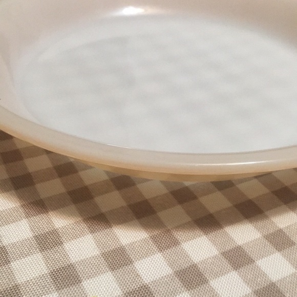 Vintage Fire King peach luster pie plate - Picture 6 of 9